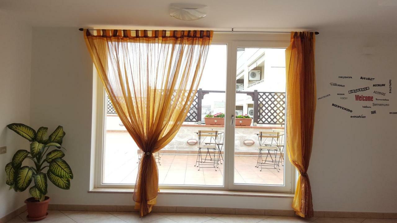 Terrazza Zefiro Casa Vacanze ماتيرا المظهر الخارجي الصورة